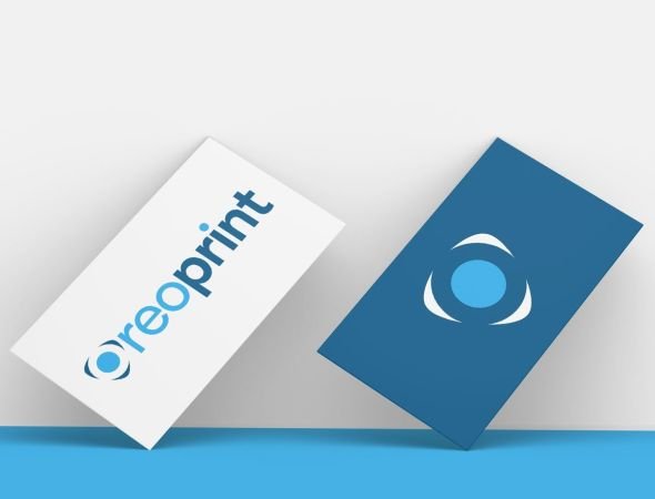 Economical-Business-Cards-with-Gloss-AQ-Coating-oreoprint